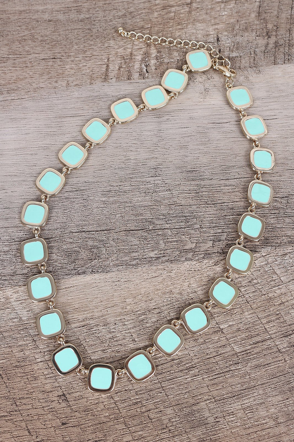 Miss Regal Necklace