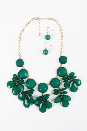 Keep Me Linked Necklace