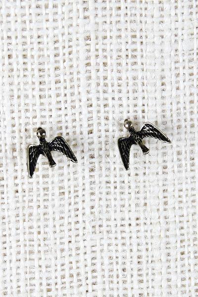 Gliding Bird Earrings - NoveltyOne