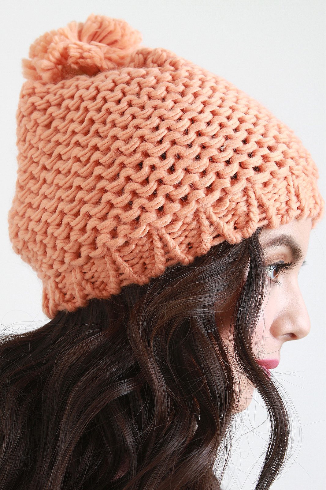 Loose Knit Pom Pom Beanie - NoveltyOne