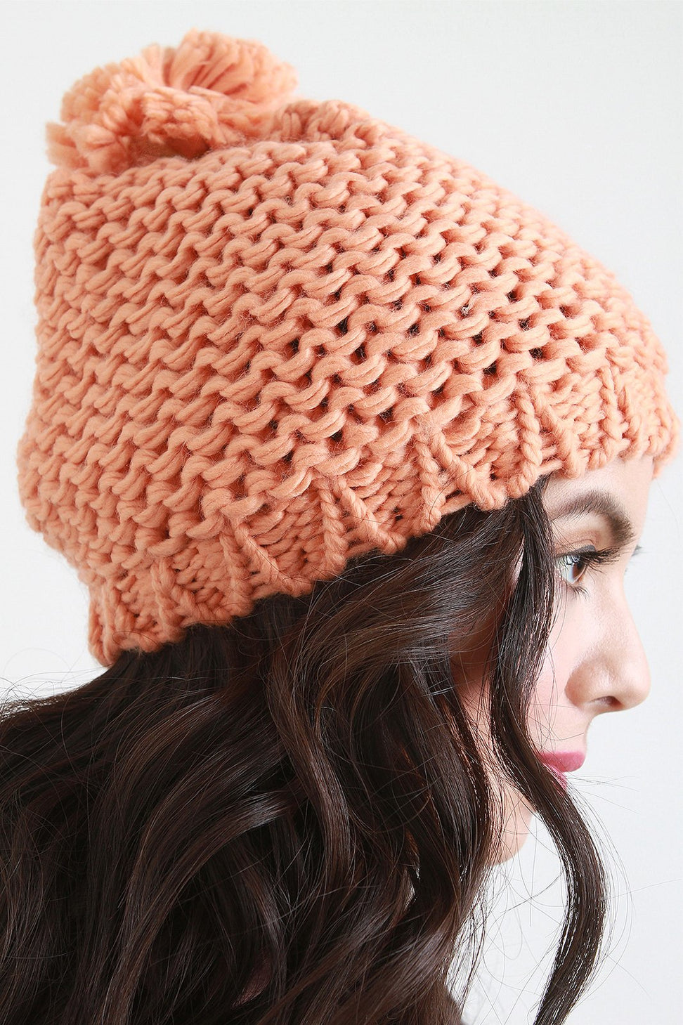 Loose Knit Pom Pom Beanie - NoveltyOne