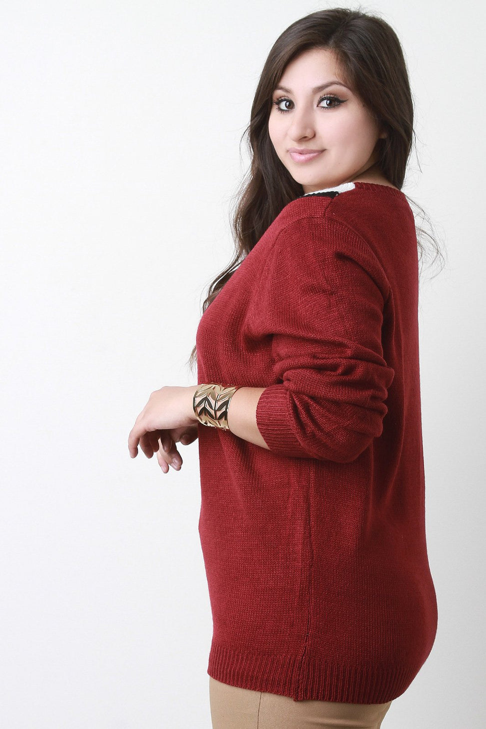 Tri-Tone V-Neck Sweater Top