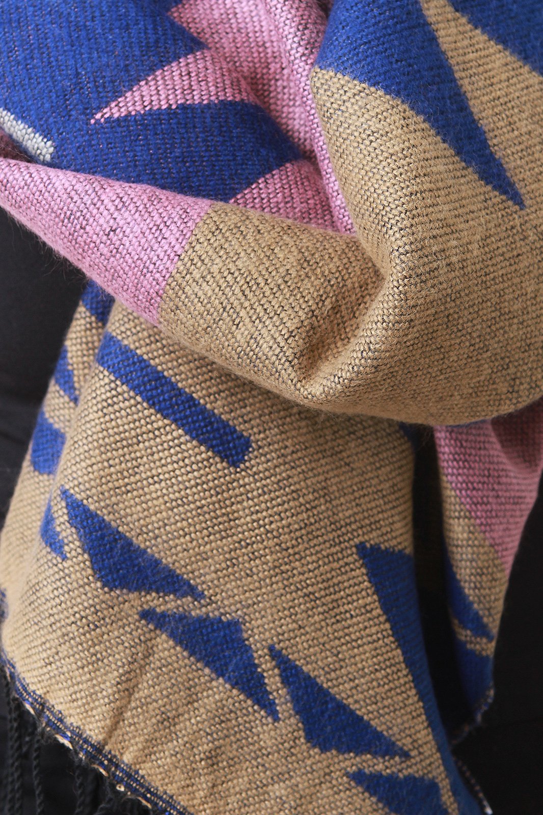 Ganado Pattern Scarf - NoveltyOne