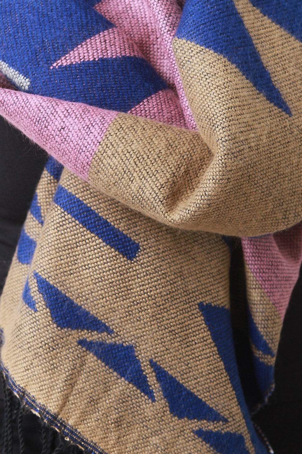 Ganado Pattern Scarf - NoveltyOne