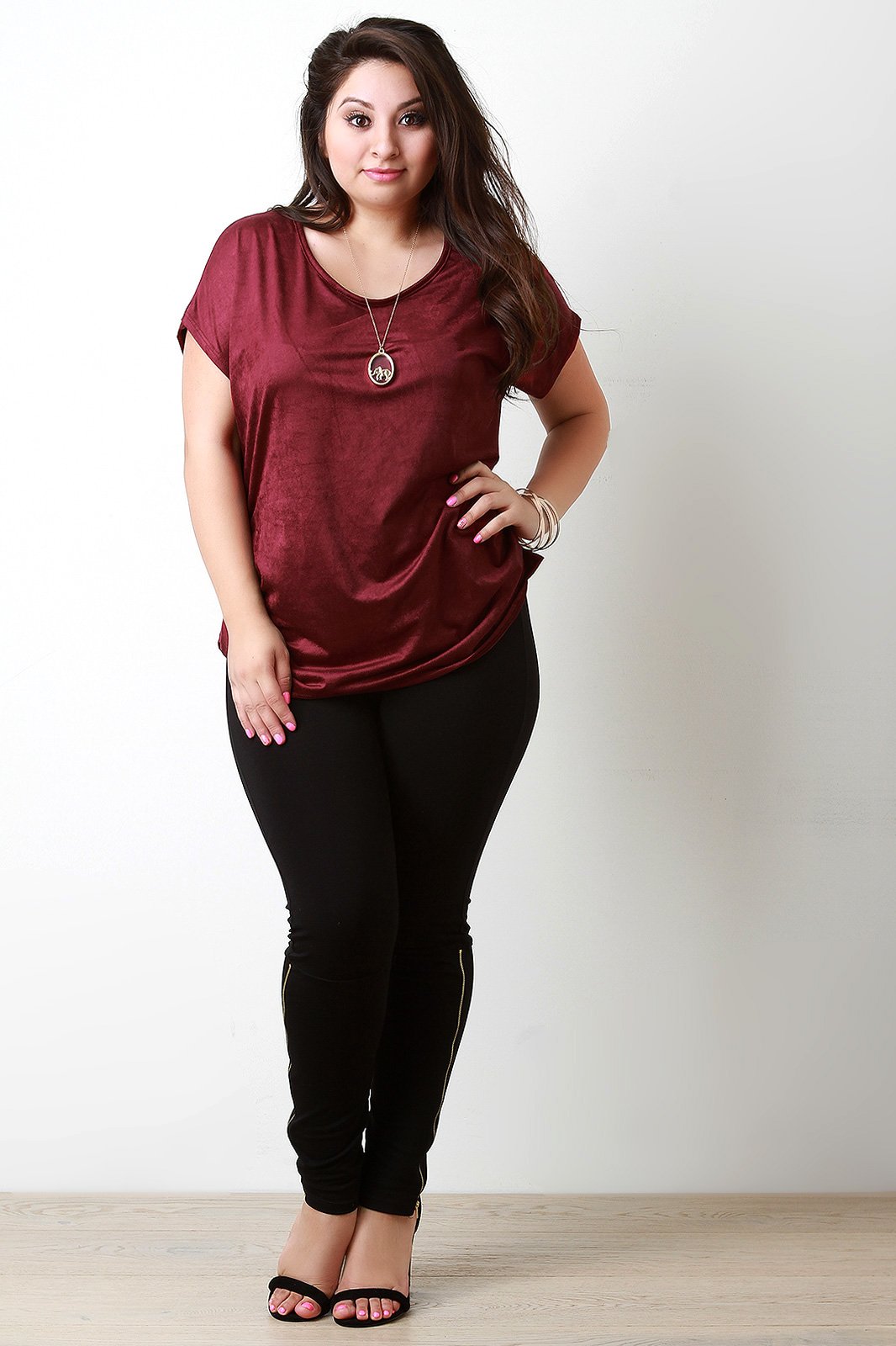 Suede Side Pleated Dolman Short Sleeves Top