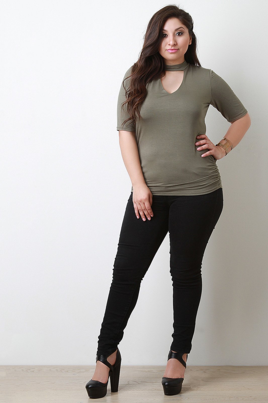 Mock Neck Keyhole Ruched Top - NoveltyOne