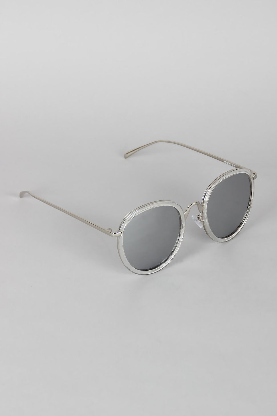 Pointy Bridge Plastic and Metal Sunglasses