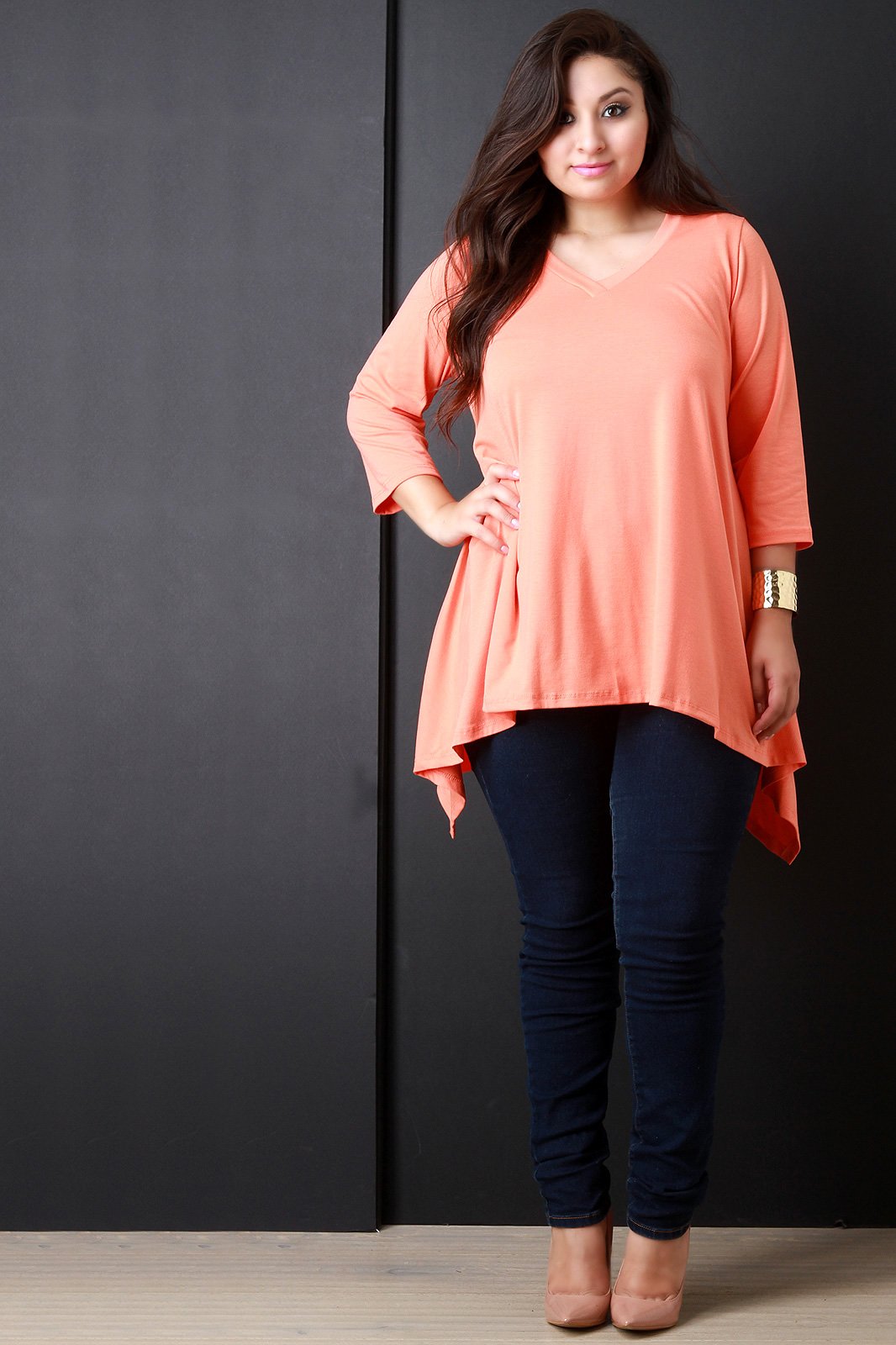 V Neck Quarter Sleeves Sharkbite Top