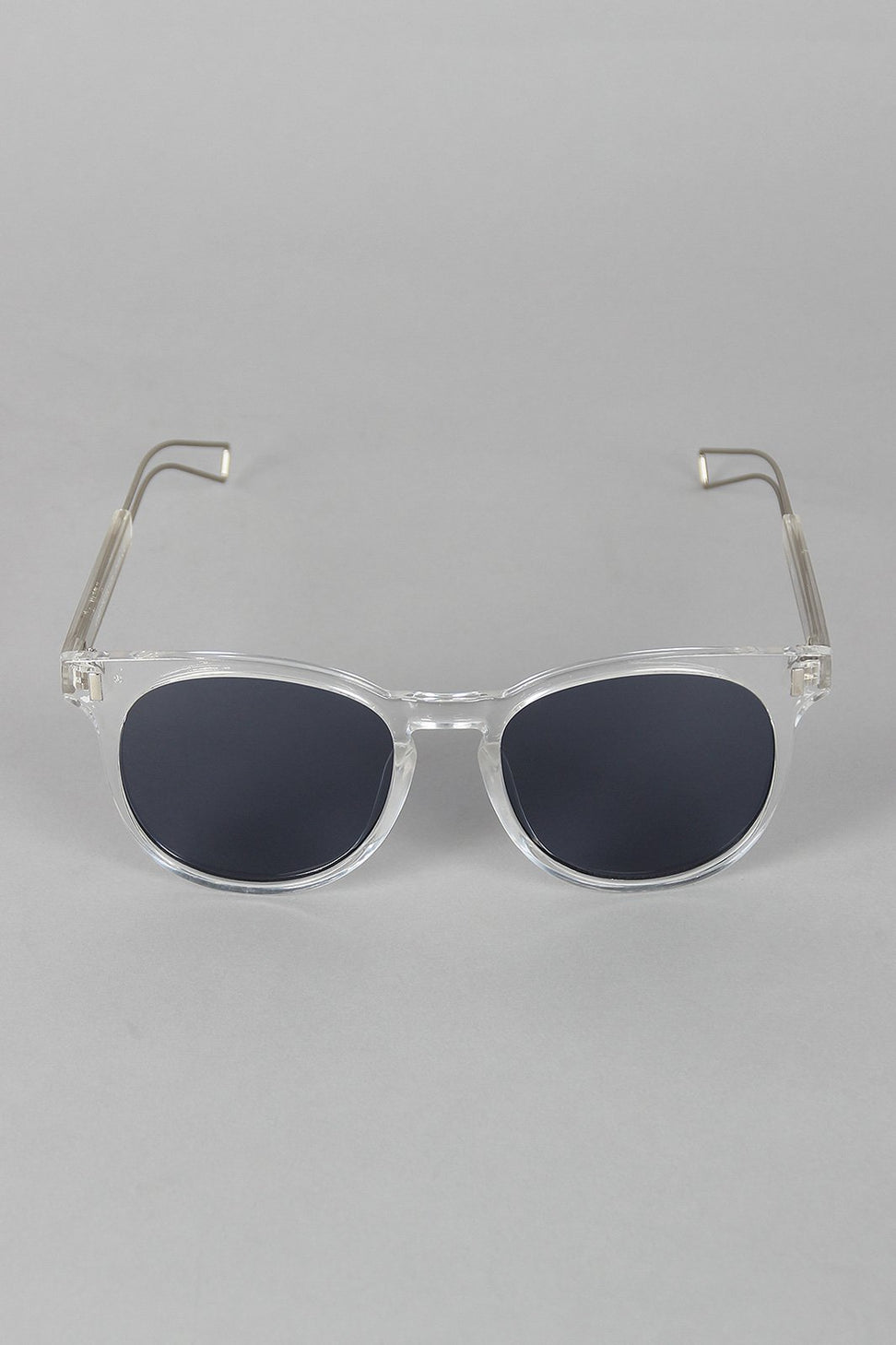 Classic Horn Rimmed Sunglasses