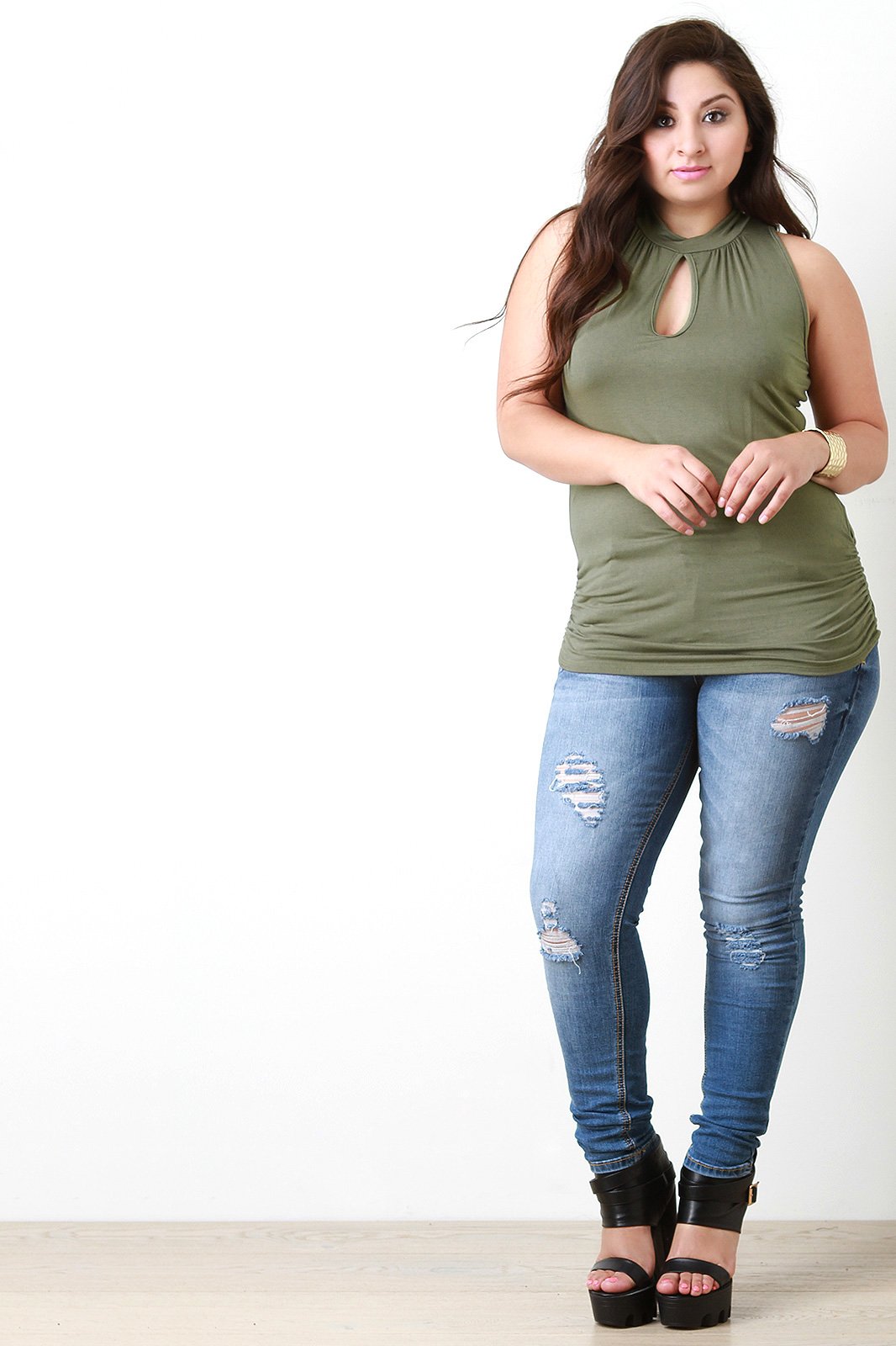 Mock Neck Hook Keyhole Sleeveless Top - NoveltyOne