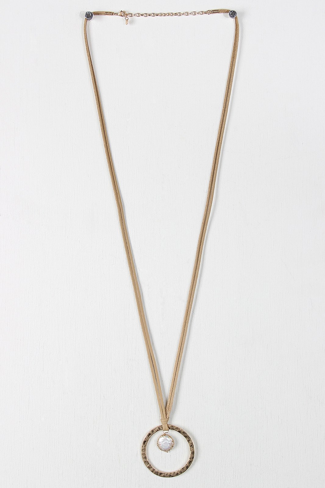 Fresh Water Pearl and Circle Pendant Necklace - NoveltyOne