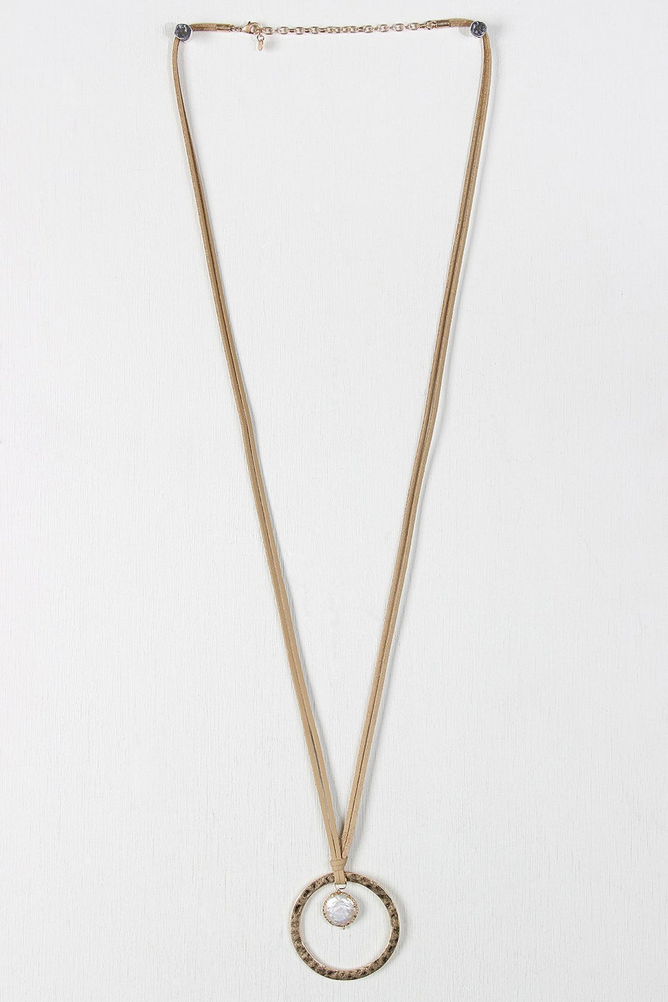 Fresh Water Pearl and Circle Pendant Necklace - NoveltyOne