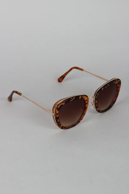 Mod Rectangular Cat Eye Wire Bridge Sunglasses - NoveltyOne