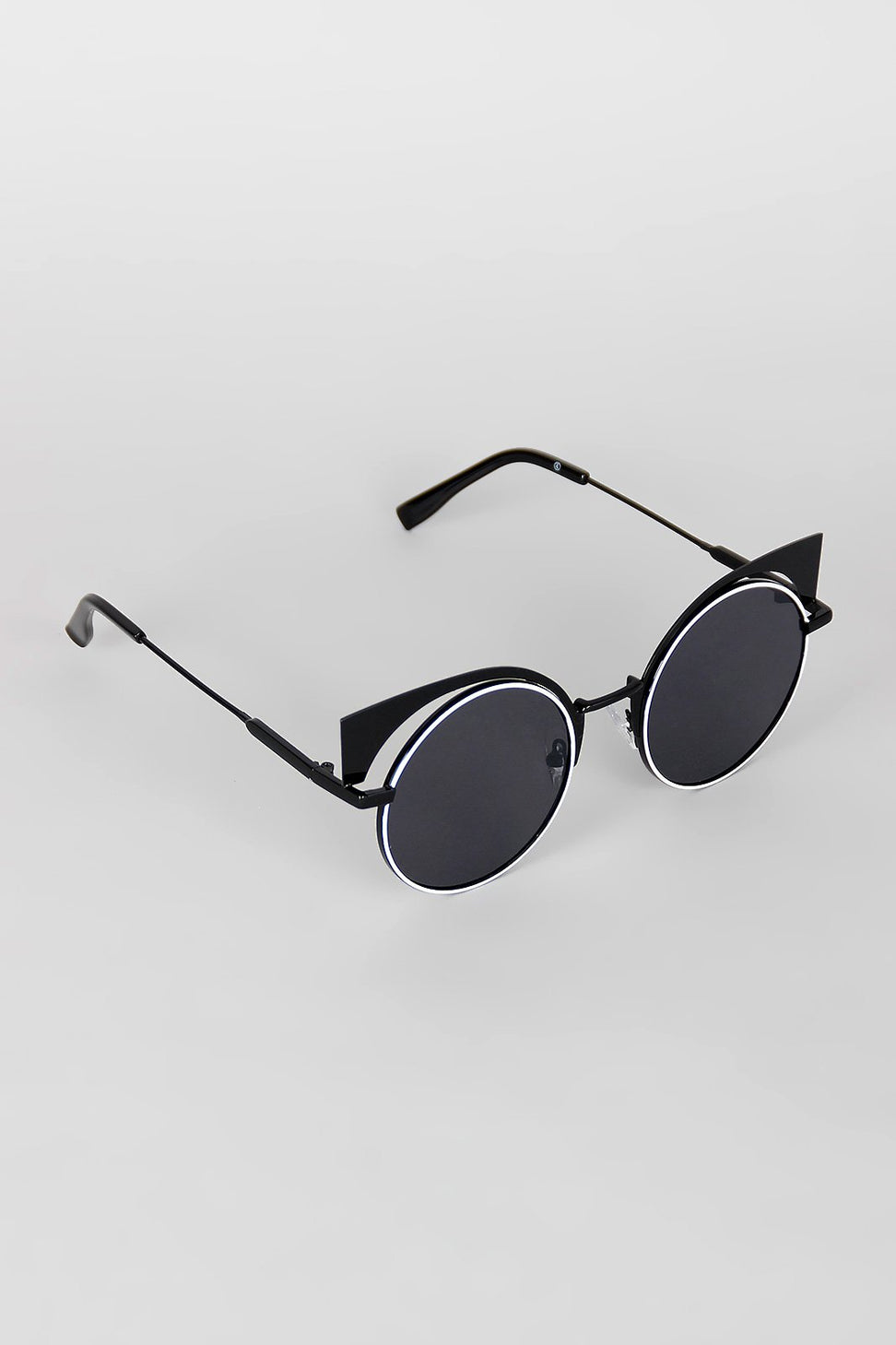 Metallic Cat Eye Round Sunglasses