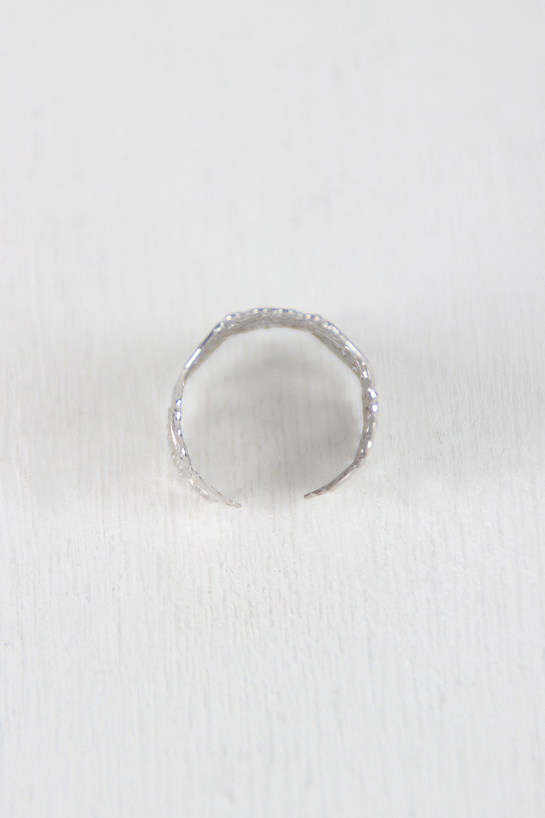 Filigree Cuff Ring - NoveltyOne