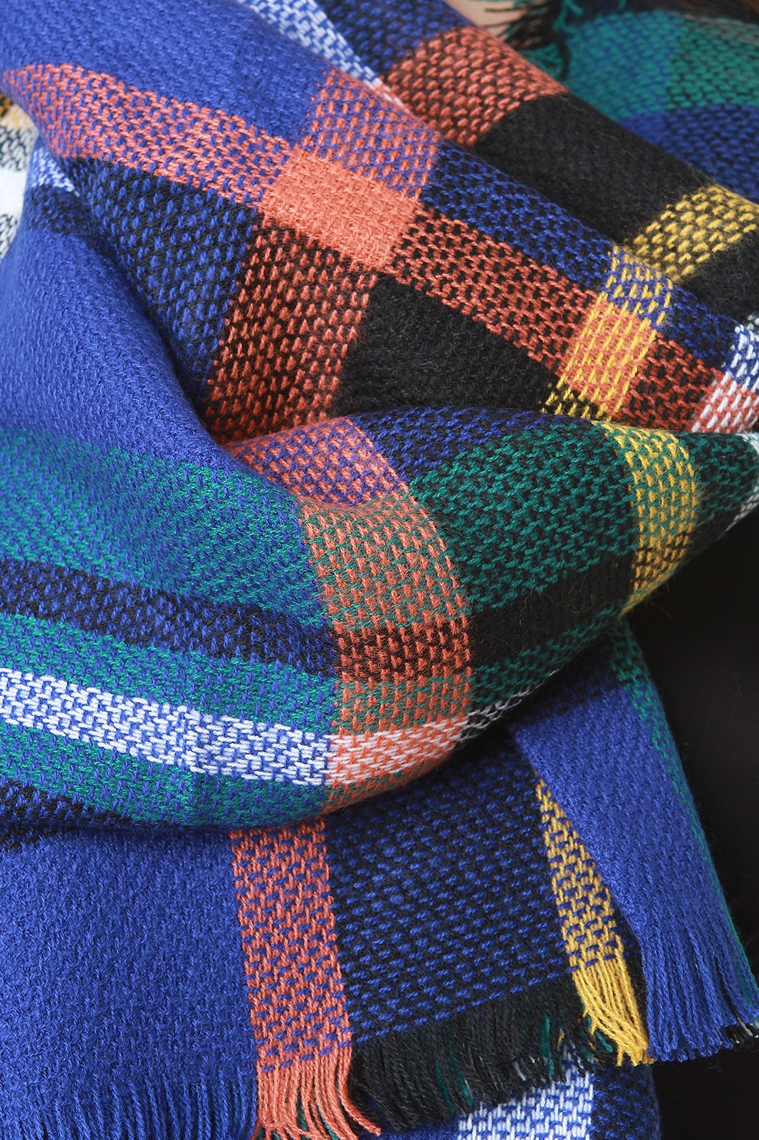 Multi Colored Frayed Hem Plaid Blanket Scarf - NoveltyOne
