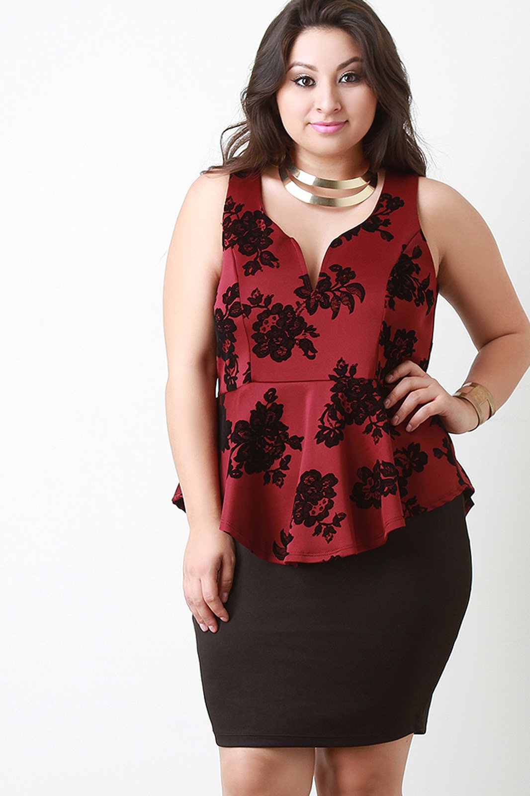 Floral Applique Sleeveless Peplum Bodycon Dress - NoveltyOne