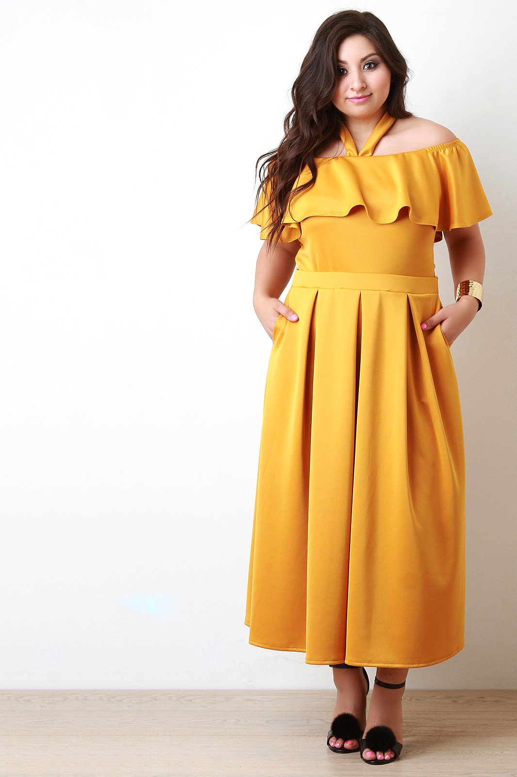 Off The Shoulder Halter Strap Ruffle Crop Top