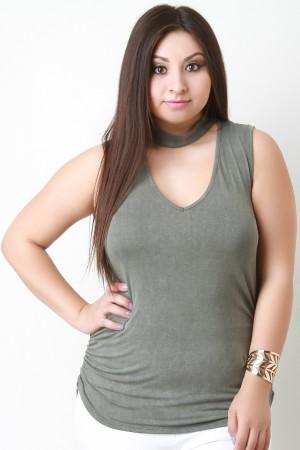 Choker Keyhole-Front Ruched Sleeveless Top