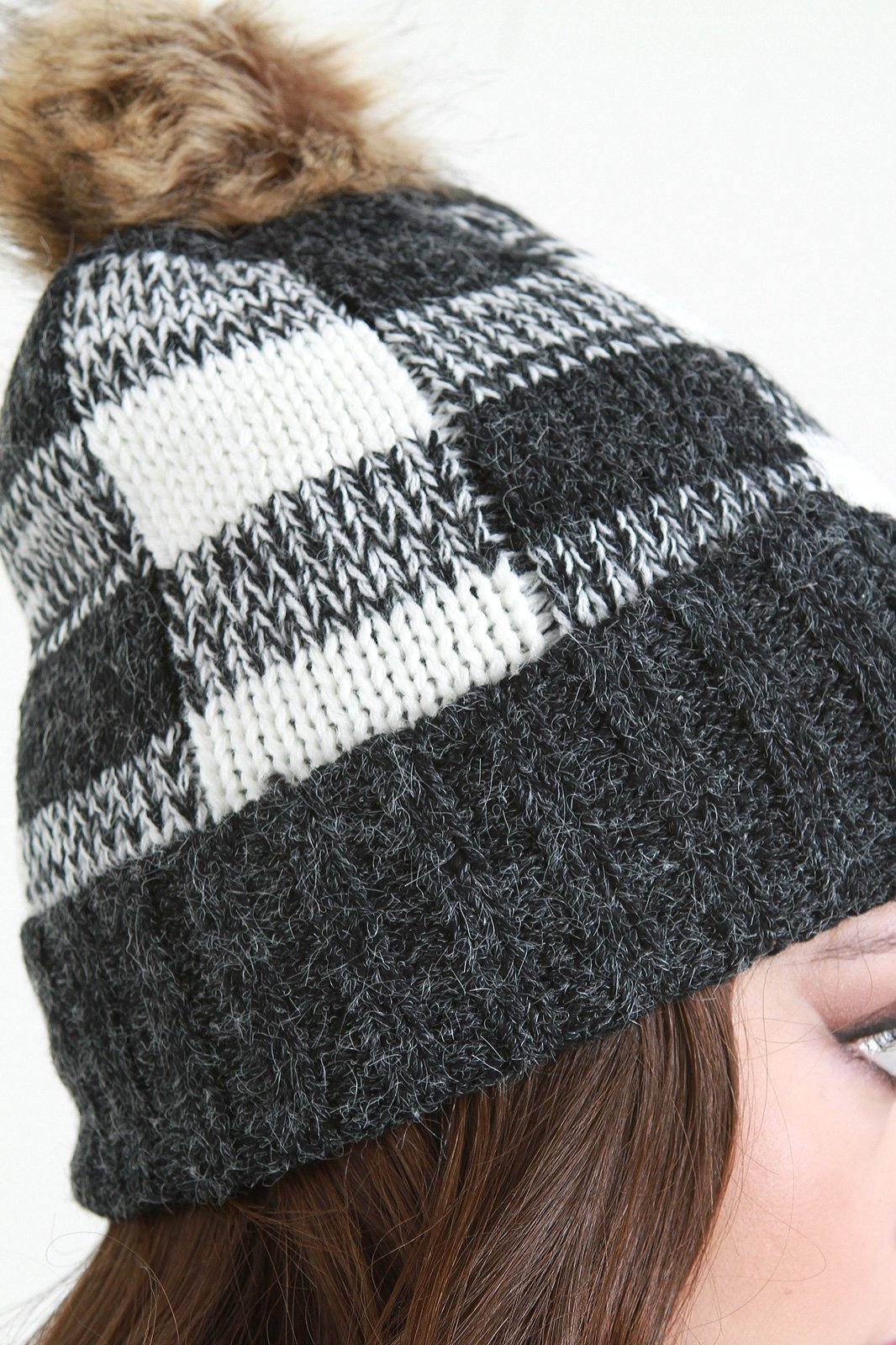 Knitted Gingham Faux Fur Lined Beanie