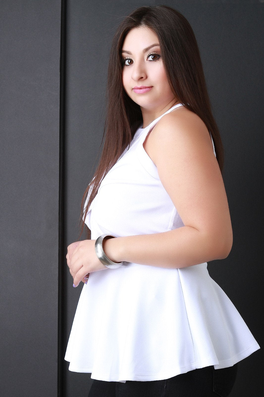 Mesh Contrast Keyhole Back Sleeveless Peplum Top