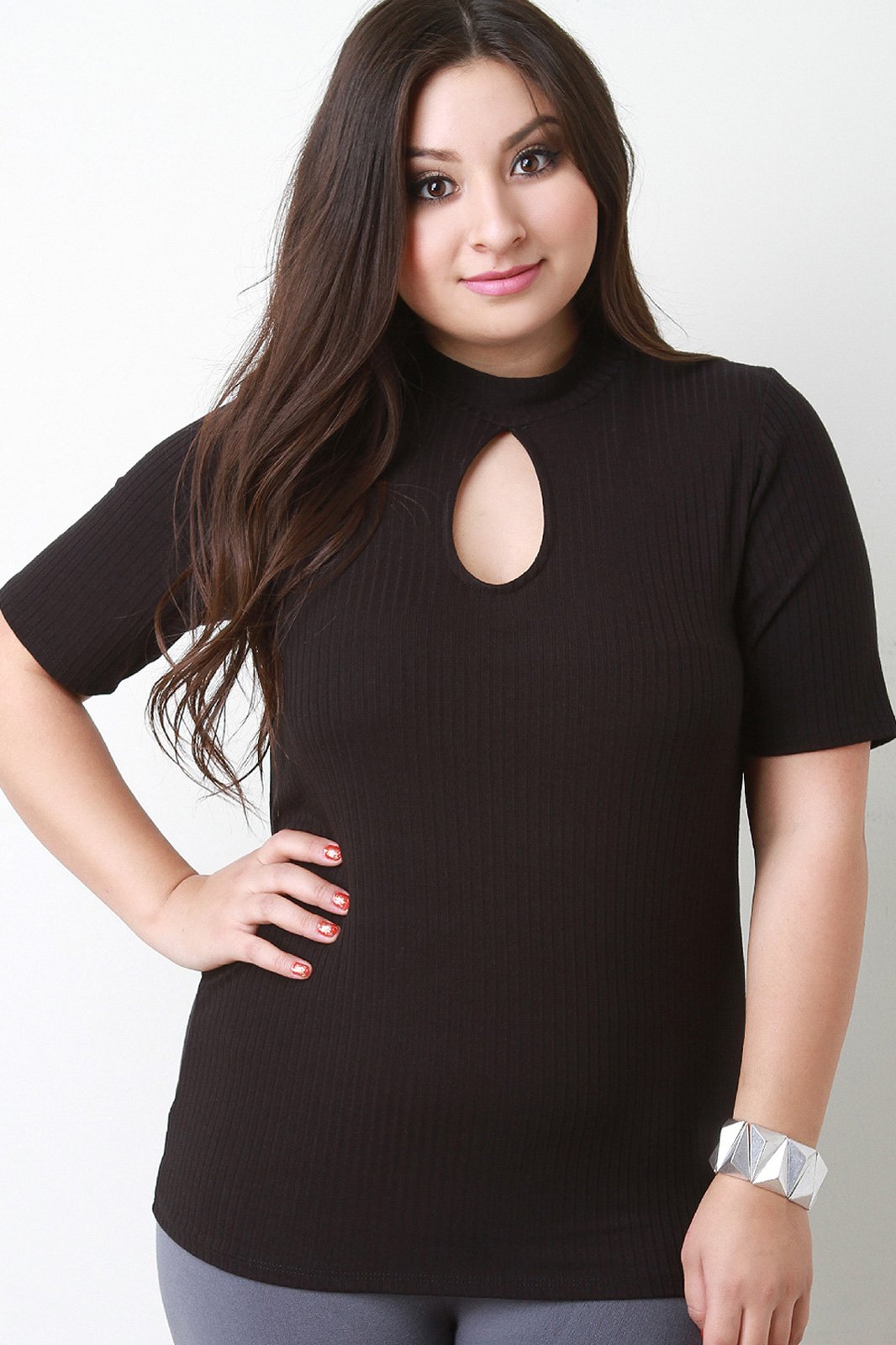 Rib Knit Mock Neck Keyhole Short Sleeve Top