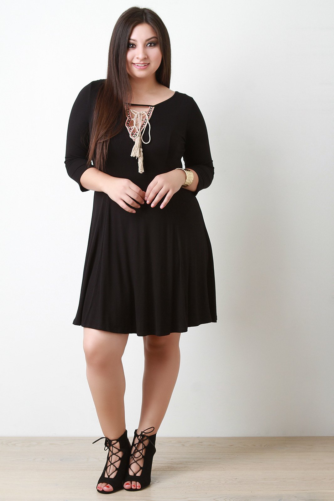 Tassel Lace-Up Embroider Quarter Sleeves Shift Dress