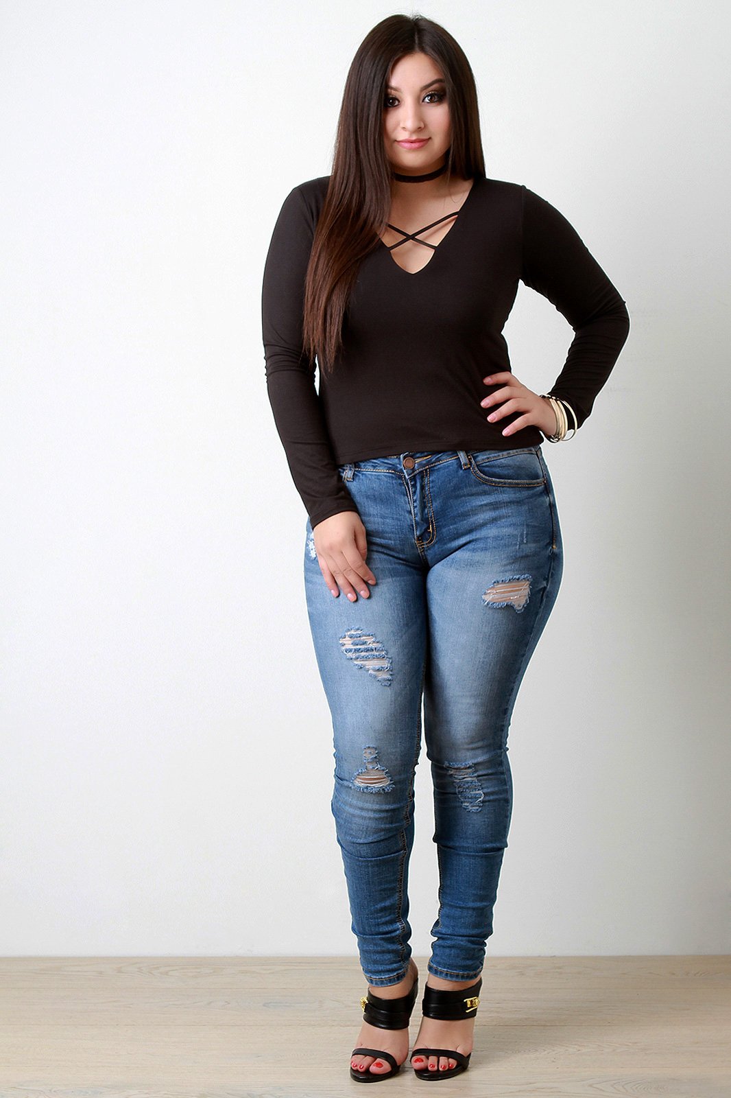 Crisscross V-Neck Long Sleeves Top