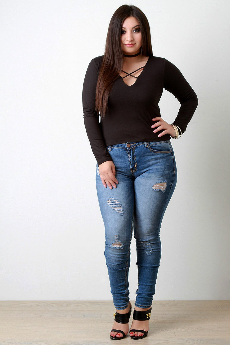 Crisscross V-Neck Long Sleeves Top