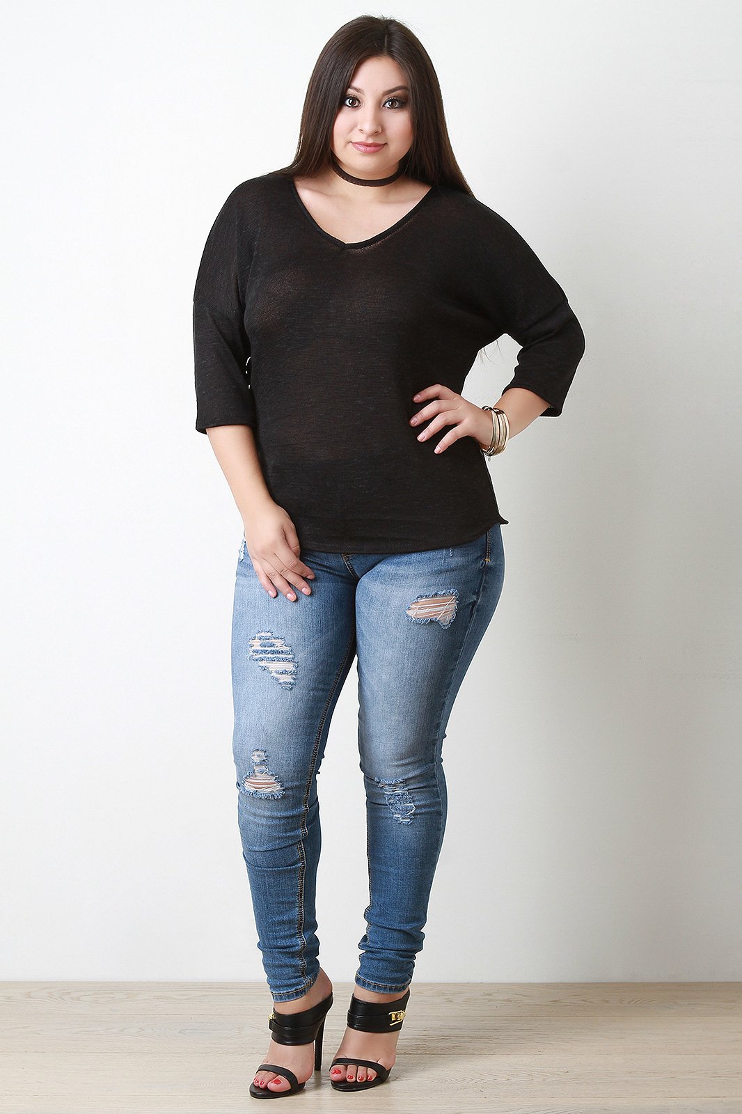 Loose Knit V-Neck Quarter Sleeves Top - NoveltyOne