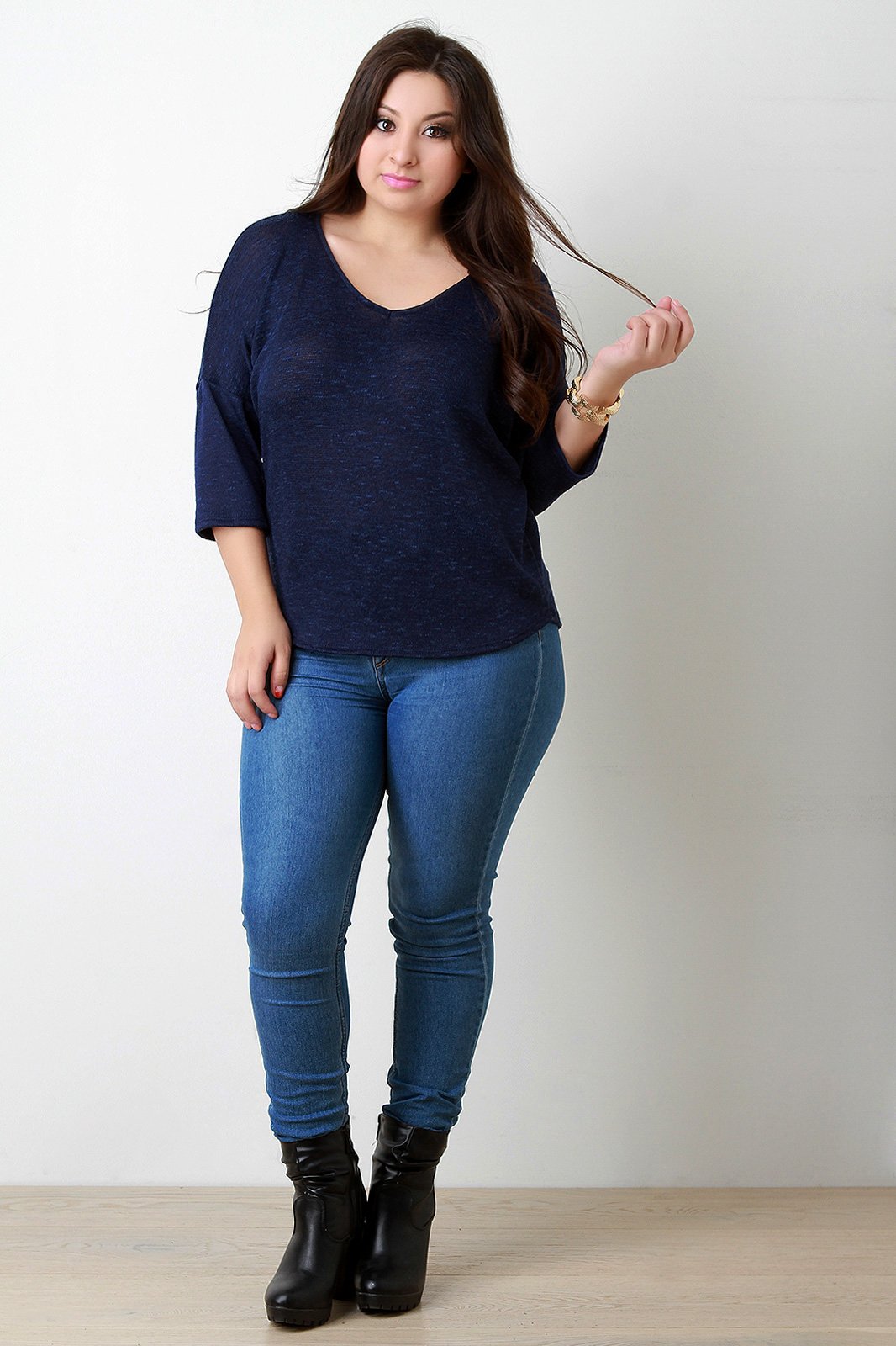 Loose Knit V-Neck Quarter Sleeves Top - NoveltyOne
