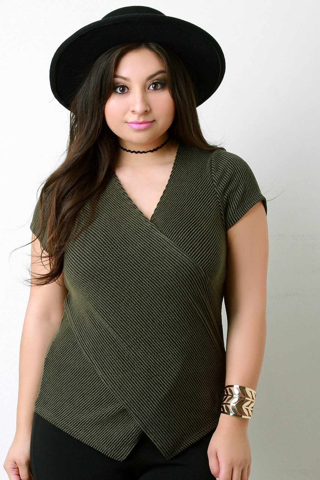 Contrast Rib Knit Crisscross V-Neck Top