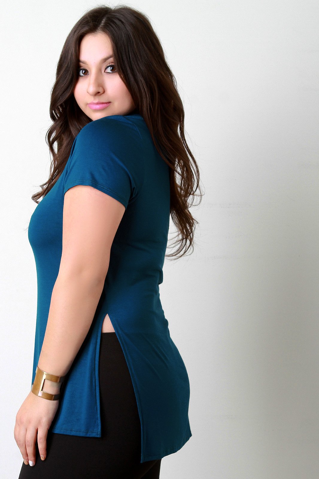 Strappy Round Neck High Low Top