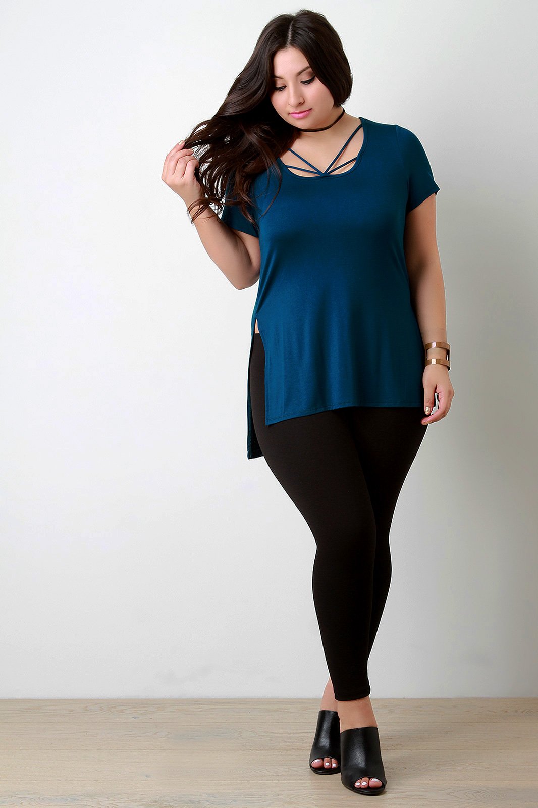 Strappy Round Neck High Low Top