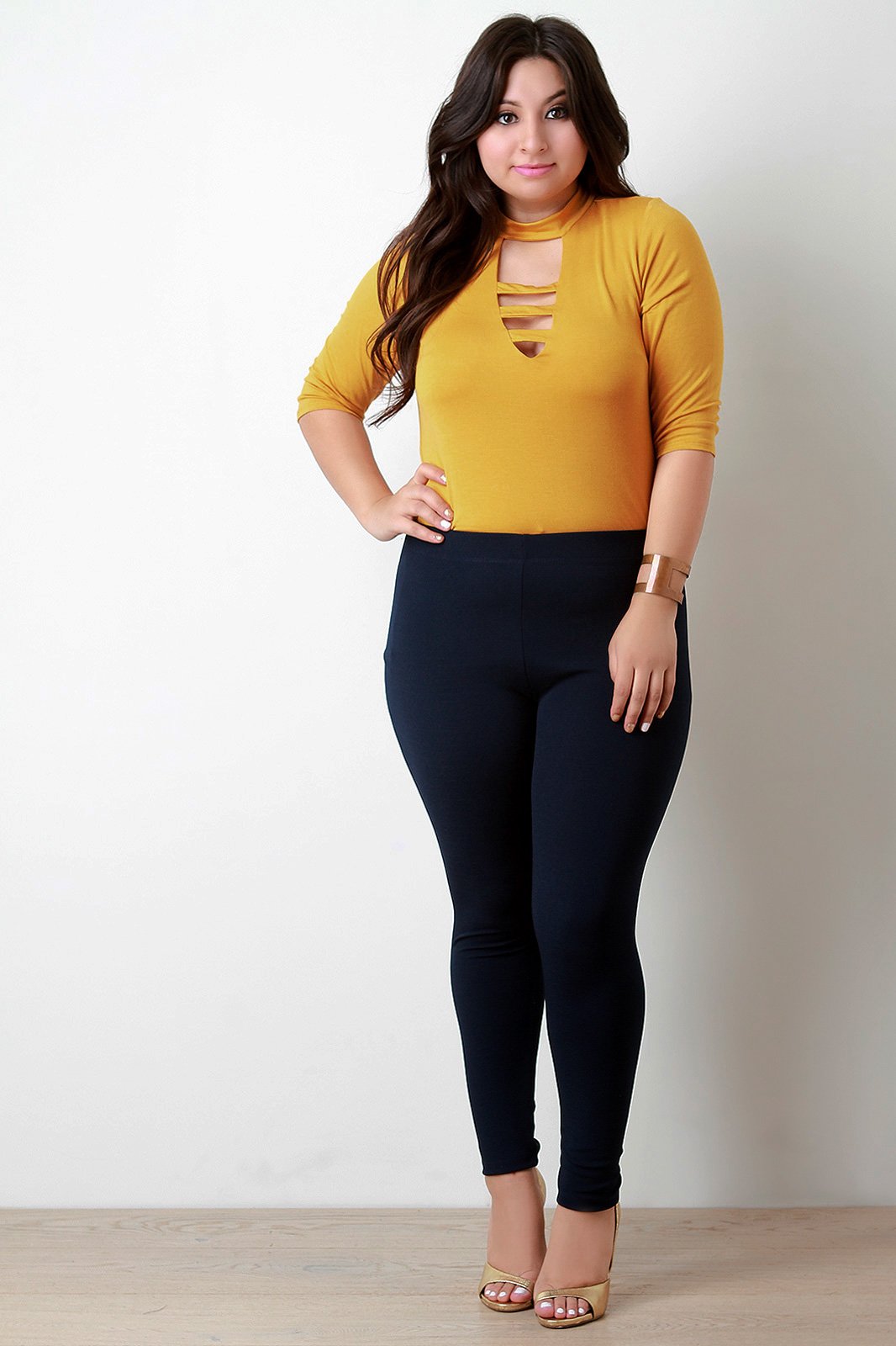 Strappy Keyhole Choker Banded Top