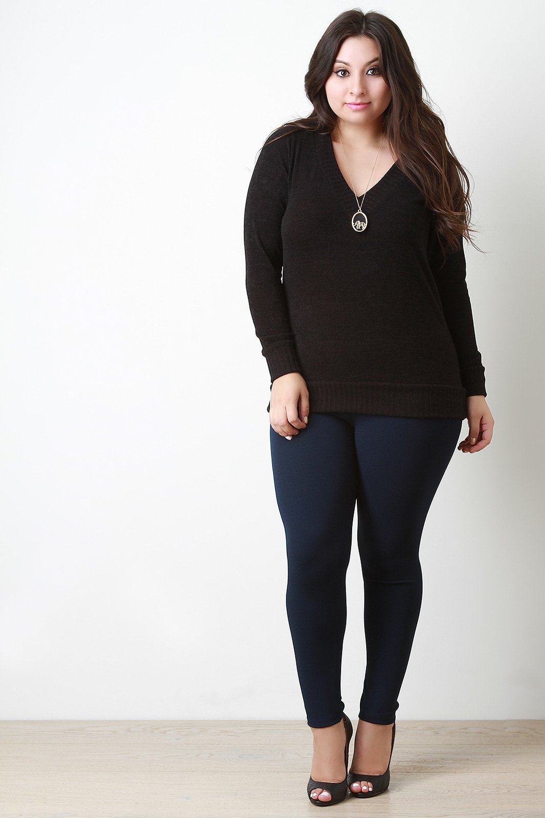 Slim Fit V Neck Light Sweater
