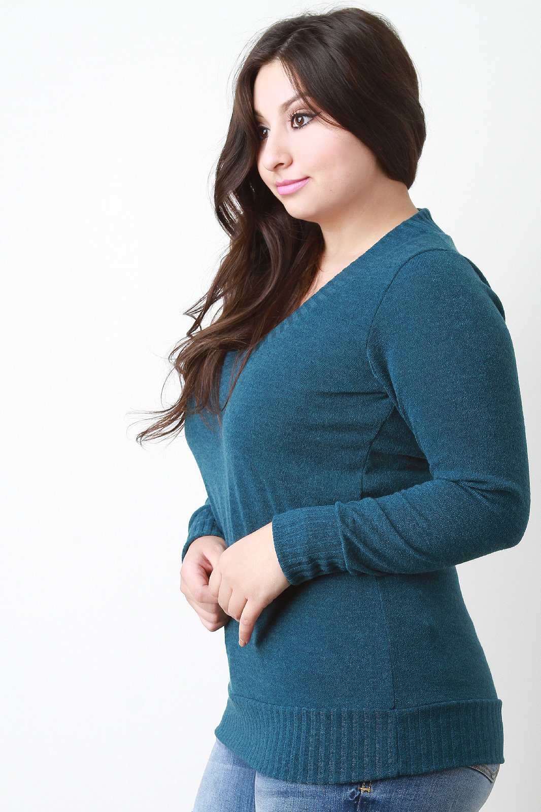 Slim Fit V Neck Light Sweater