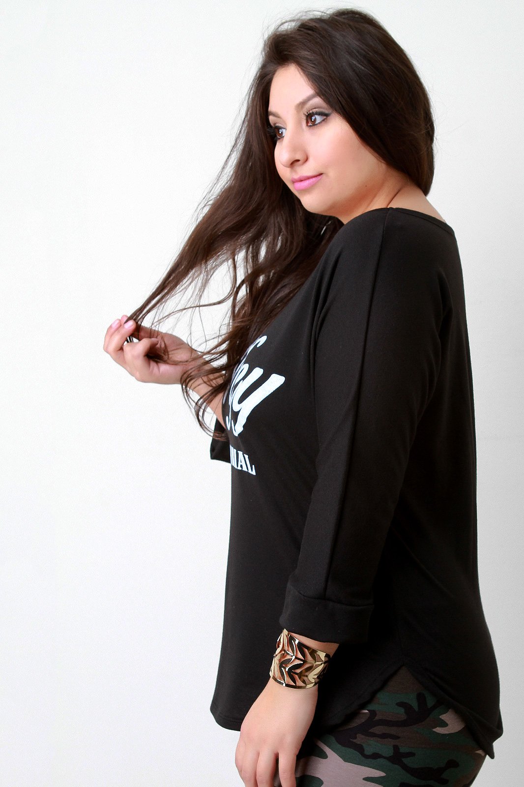 Wifey Material Graphic Quarter Sleeves Top