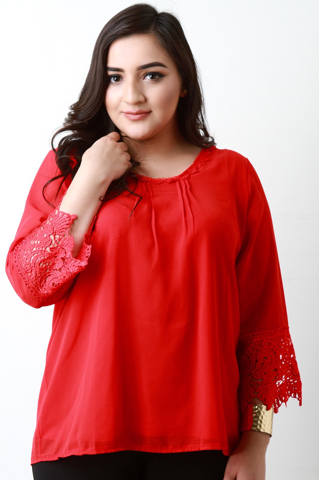 Chiffon Crochet Trim Quarter Sleeve Top