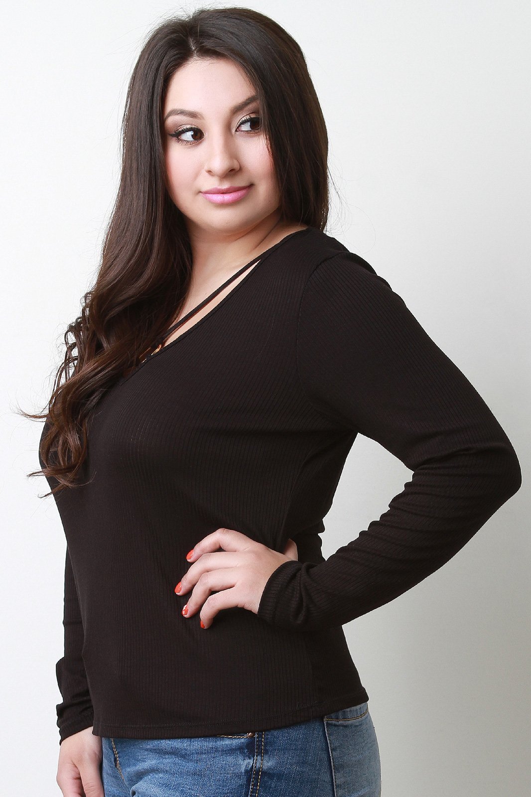 Rib Knit V Neck Strappy Ring Top