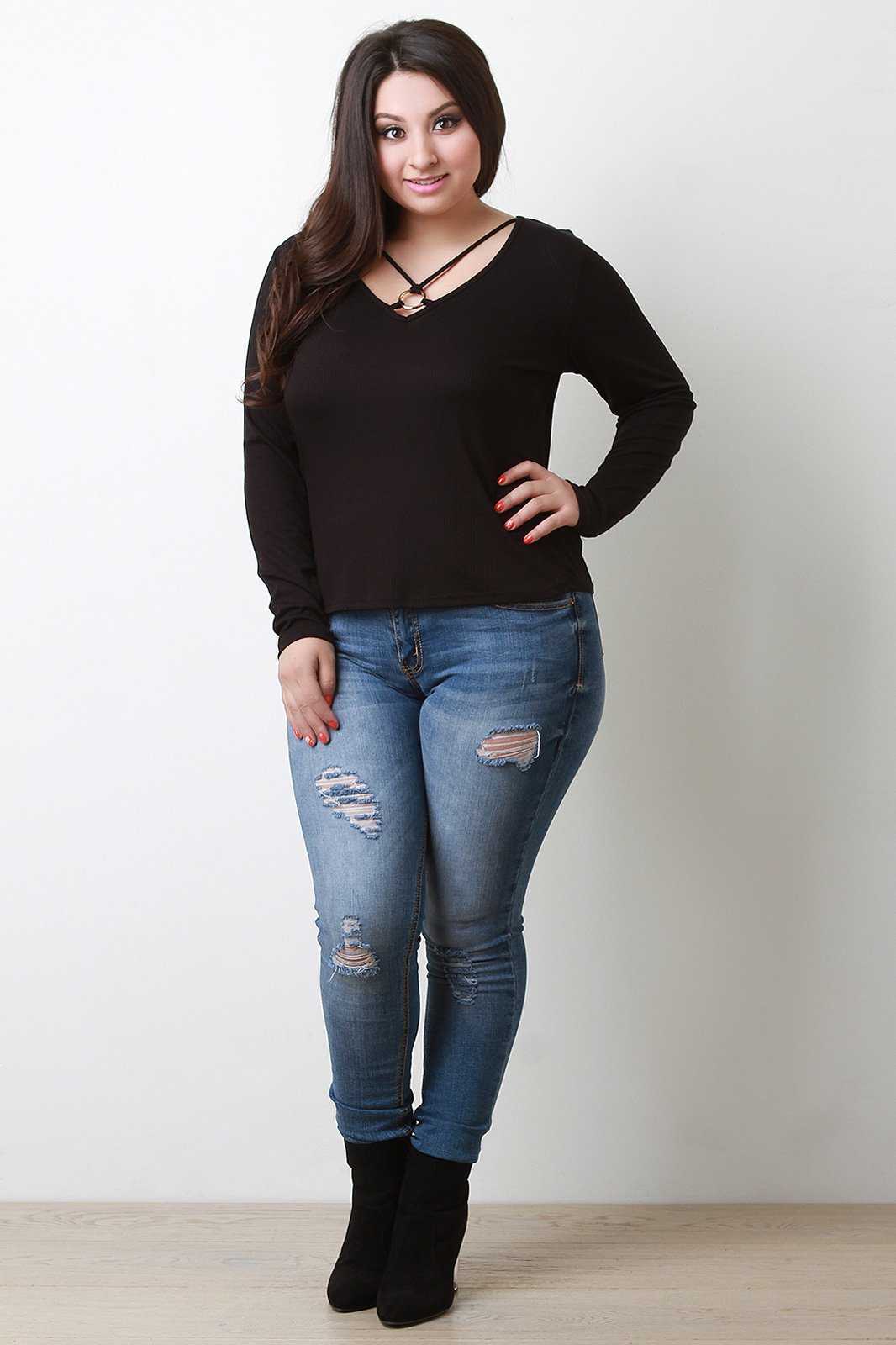 Rib Knit V Neck Strappy Ring Top