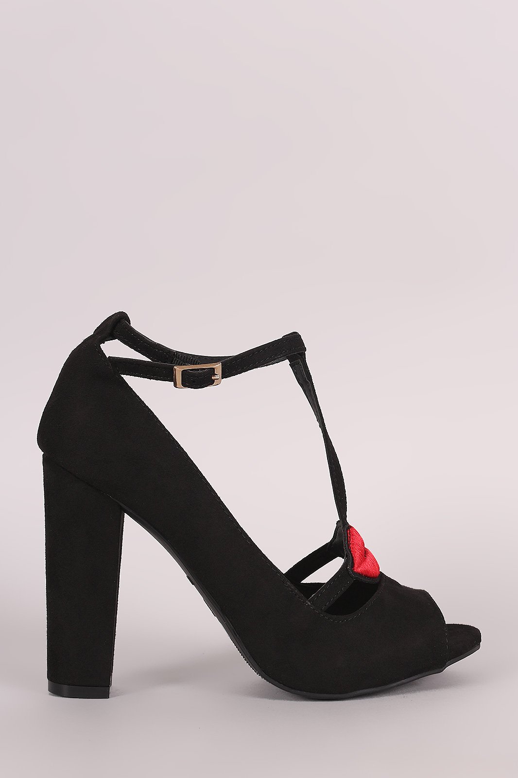 Bamboo Embroidered Lip Patch T-Strap Pump