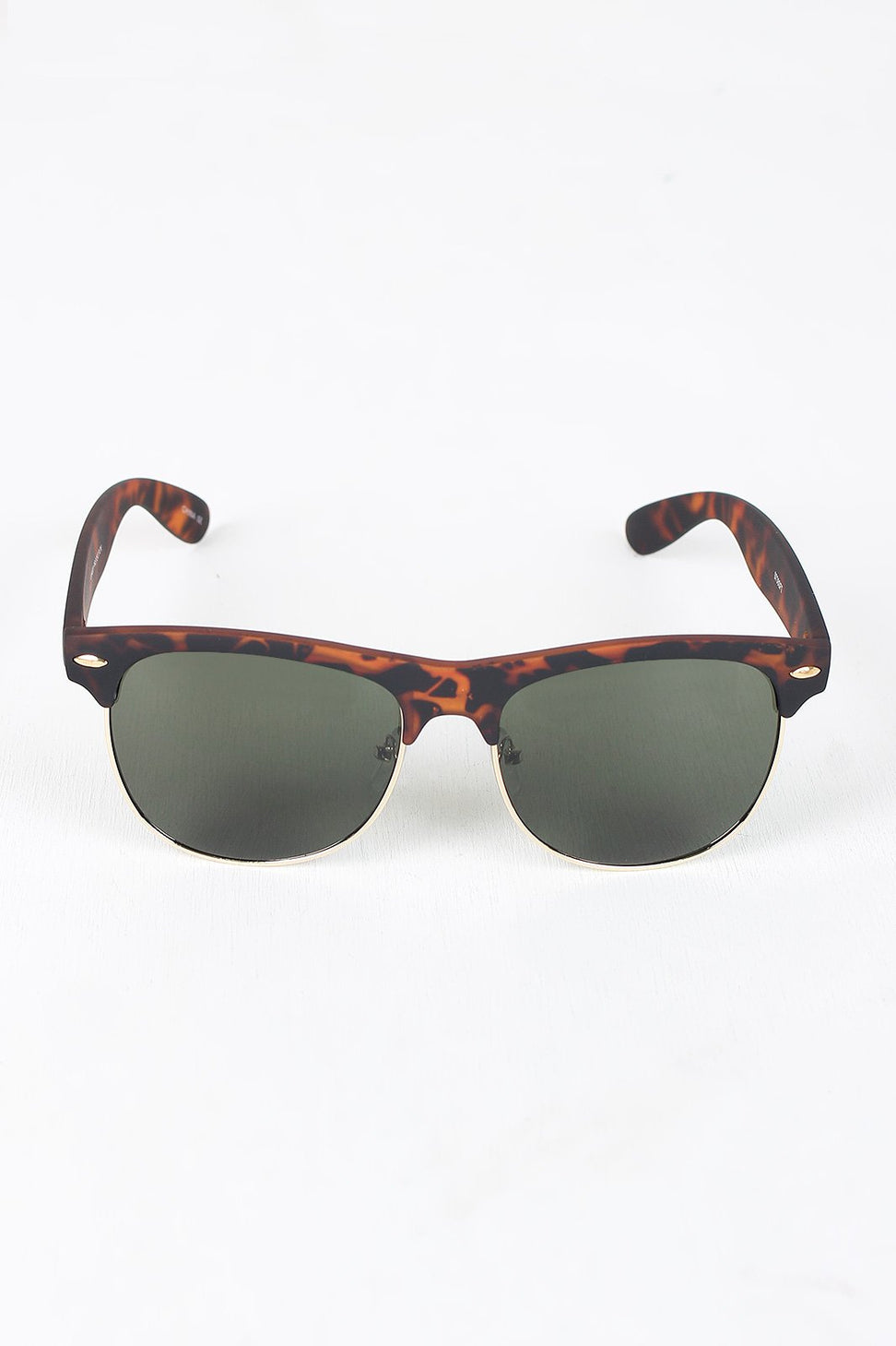 Wayfarer Design Ombre Lenses Sunglasses