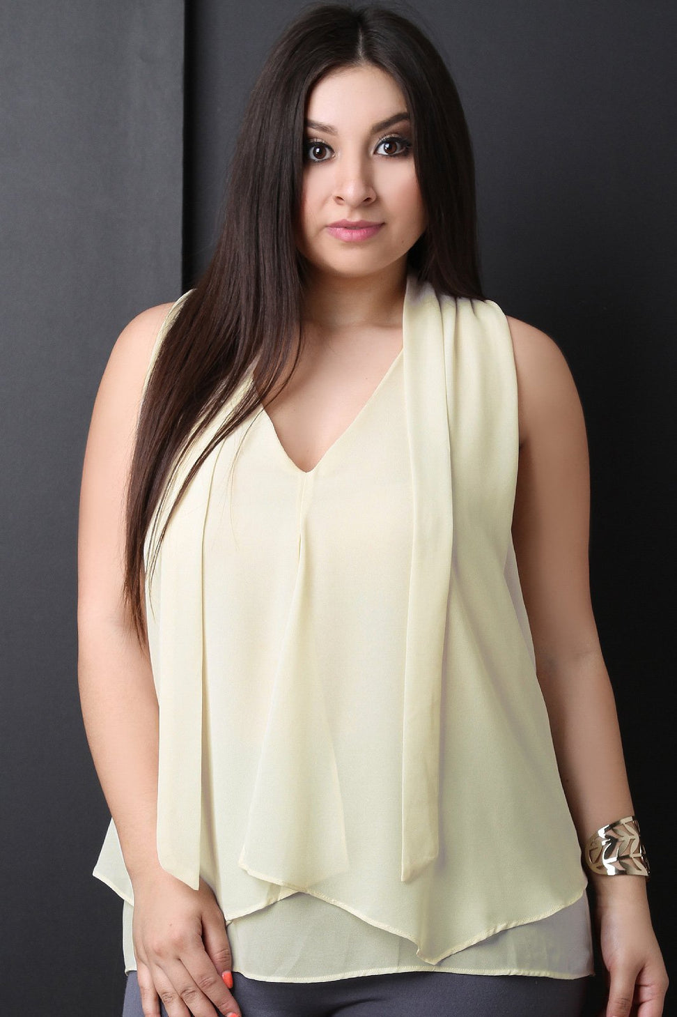 Sleeveless Textured Chiffon Flowy Top