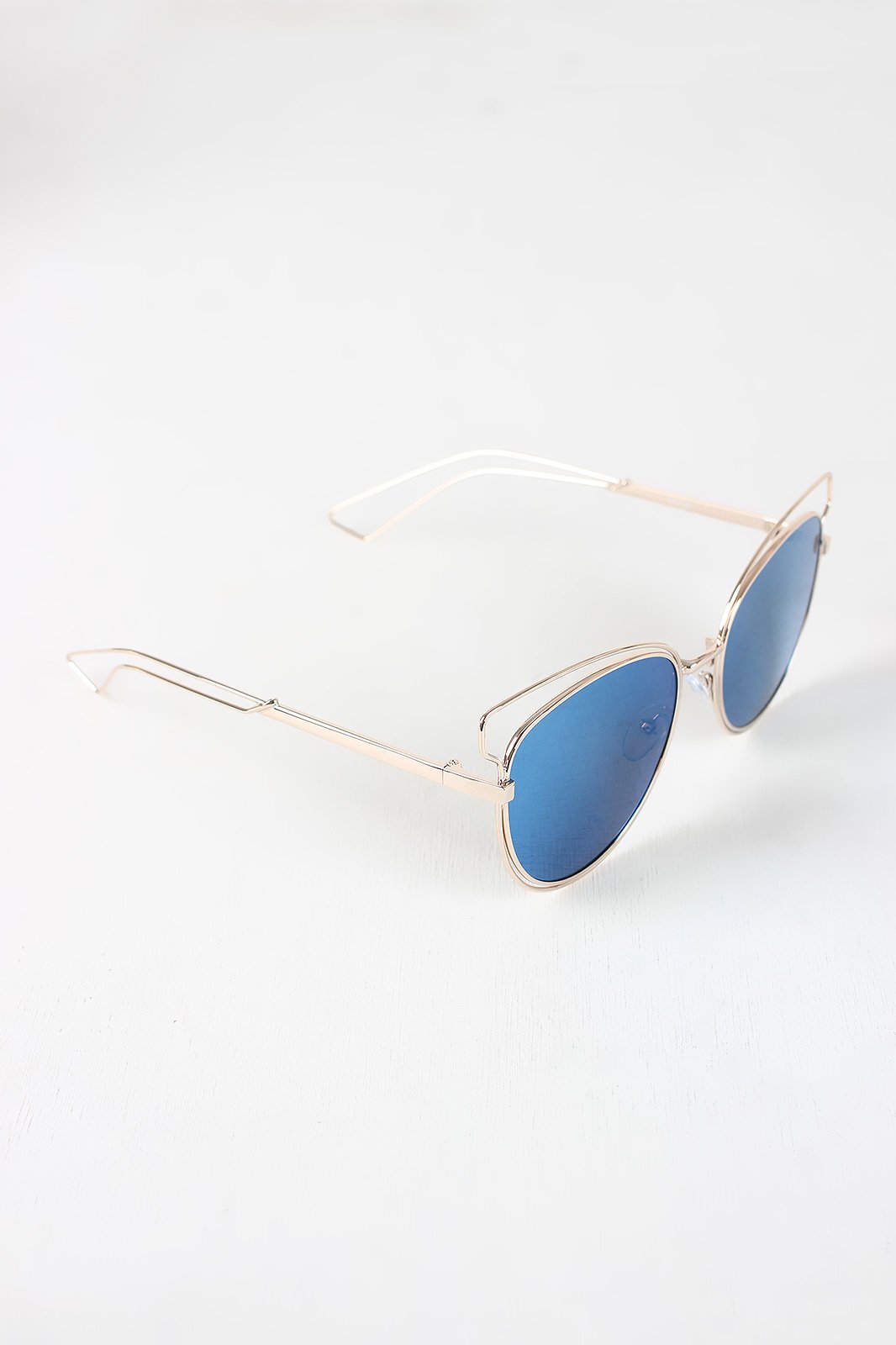 Open Wire Framed Mirror Lens Sunglasses
