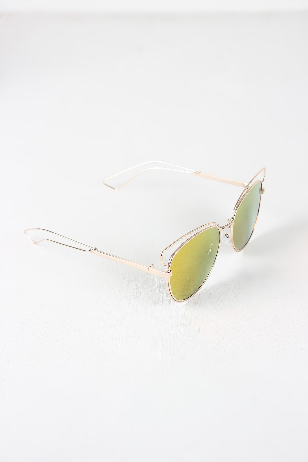 Open Wire Framed Mirror Lens Sunglasses