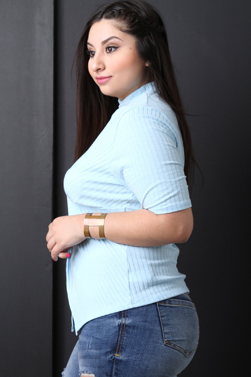 Overlapping Envelope Mock Choker Top