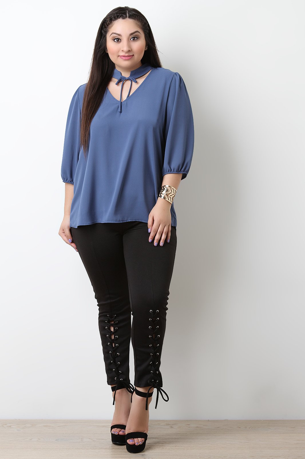 Textured Knit Self Tie Choker Boxy Top