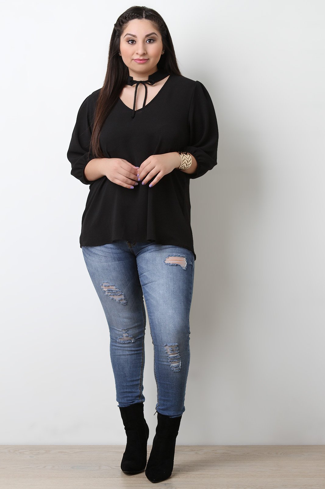 Textured Knit Self Tie Choker Boxy Top