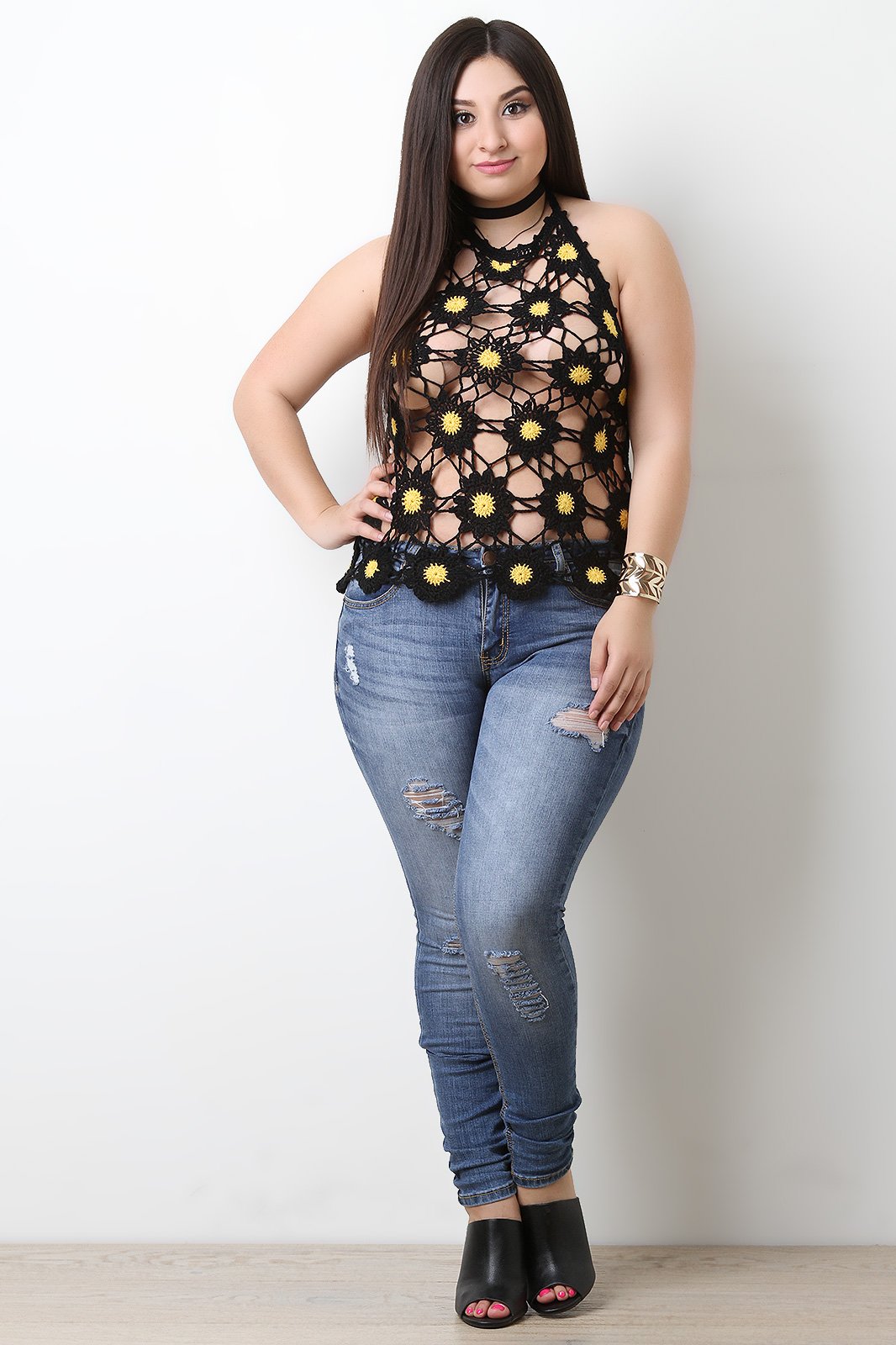 Floral Crochet Sleeveless Halter Top - NoveltyOne